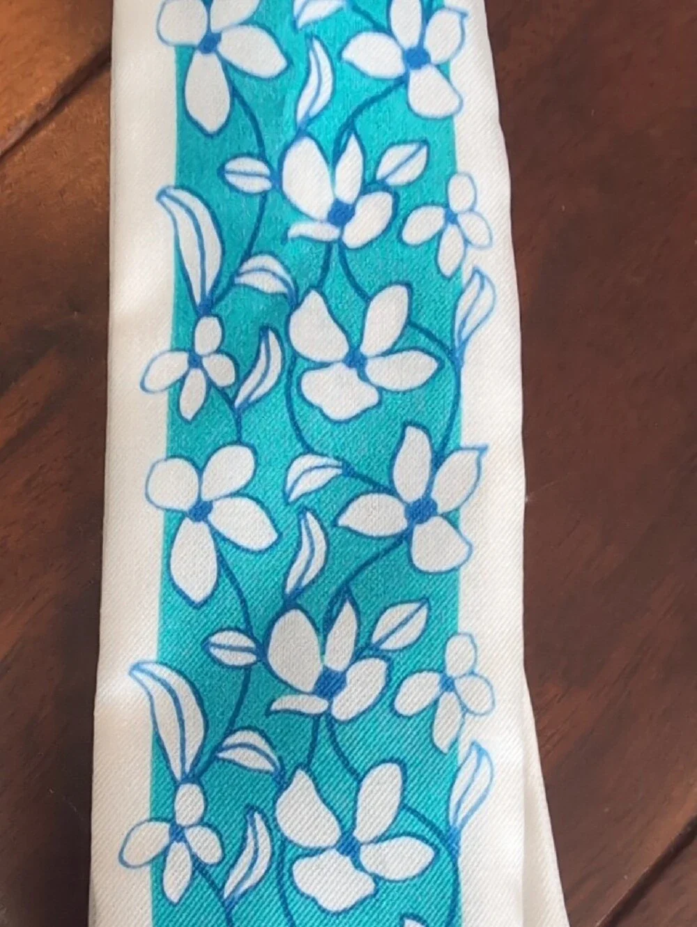 kate spade Blue and White Floral Head Wrap